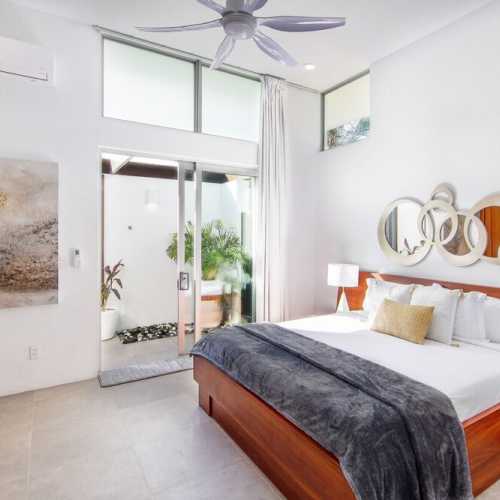 1st room: 1 king size bed with ensuite and outdoor shower