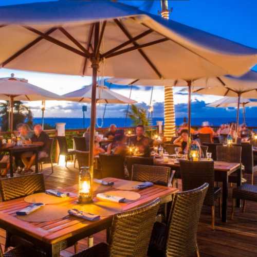 Wine and Dine (5 to 20 min. away)
