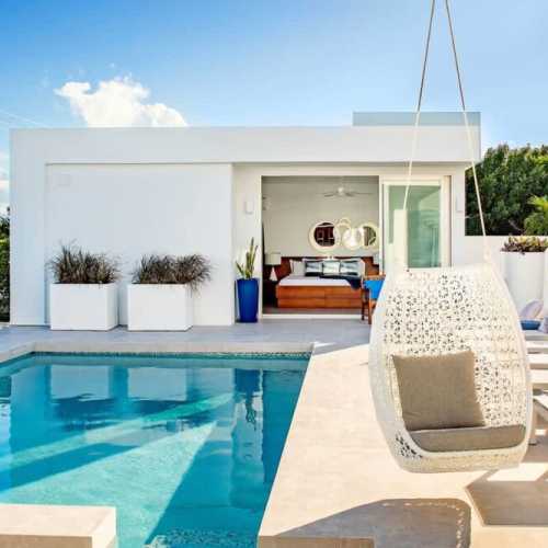 3rd room: large pool annex