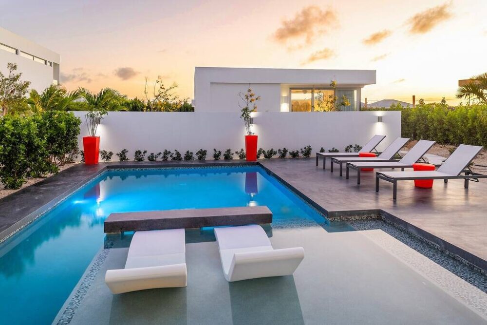 Large room beside the pool