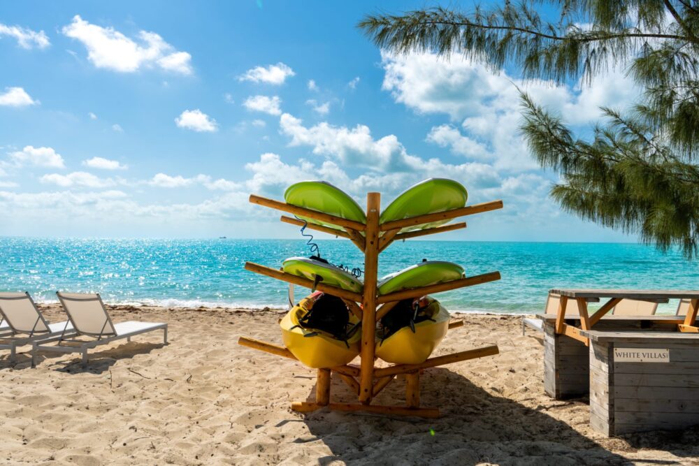 Use White Villas long chair, kayaks and SUP