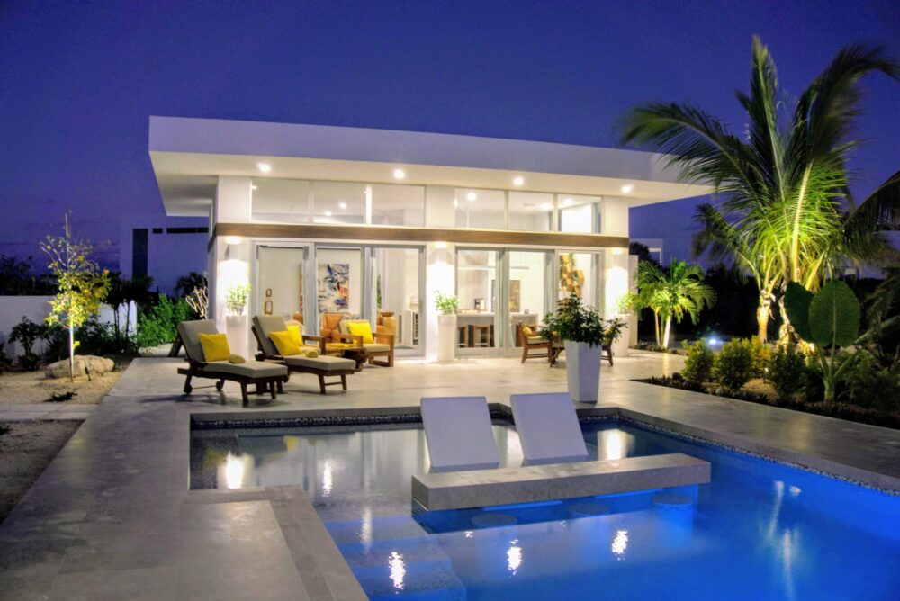Romantic Villa for 1 Couple
