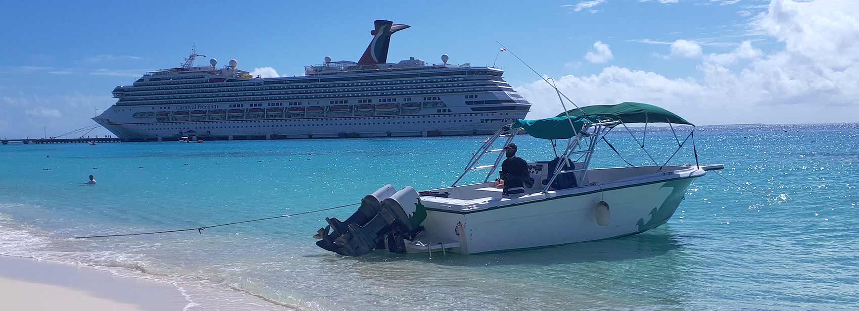 boat for whale sightings TCI