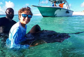 Max and stingrays