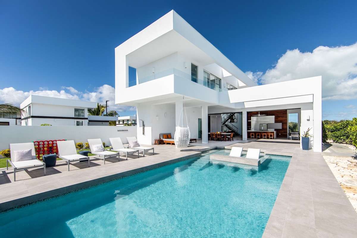 White Villas Resort Beachside Villa 6 SUMMER PROMO